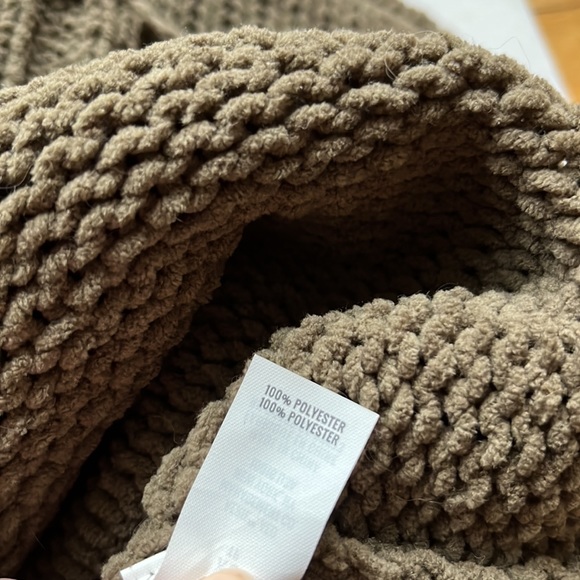 Aerie Oversized Chenille Turtleneck Sweater - Picture 9 of 11